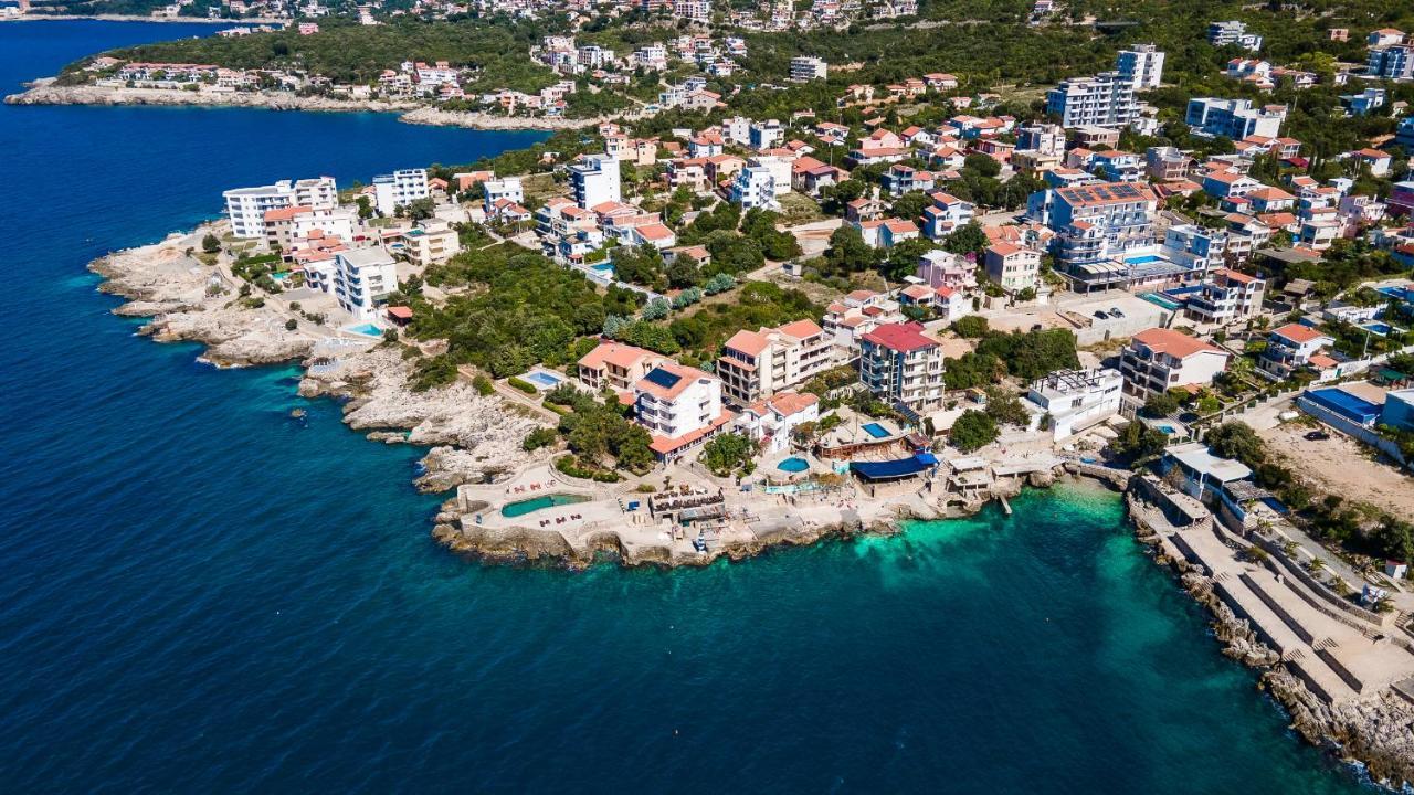 Open Sea Apartments Utjeha Exterior photo